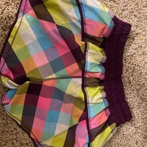 Lululemon size 6